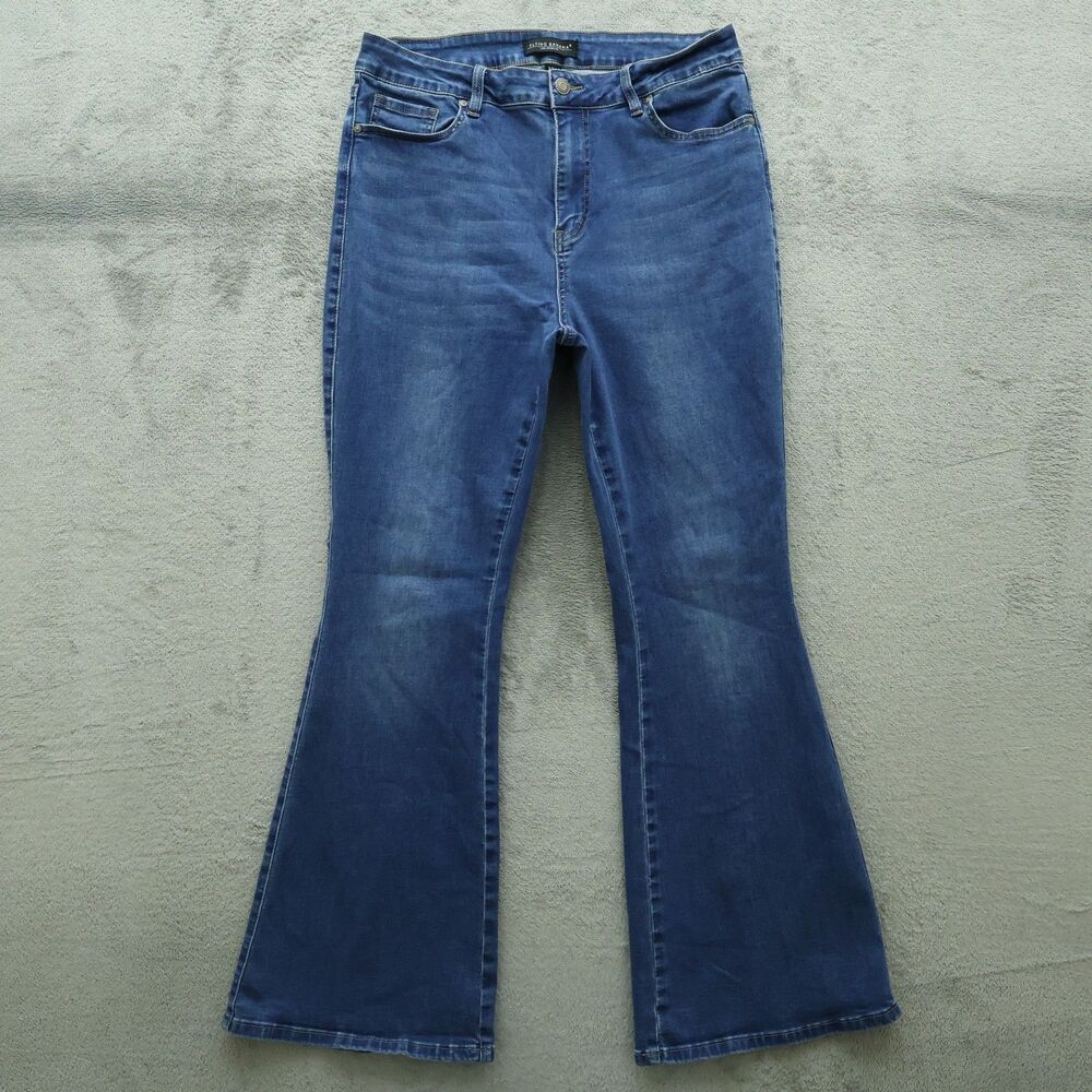 Flying Banana Jeans Women's Size 12M Blue High-Rise Flare Denim 30" Inseam